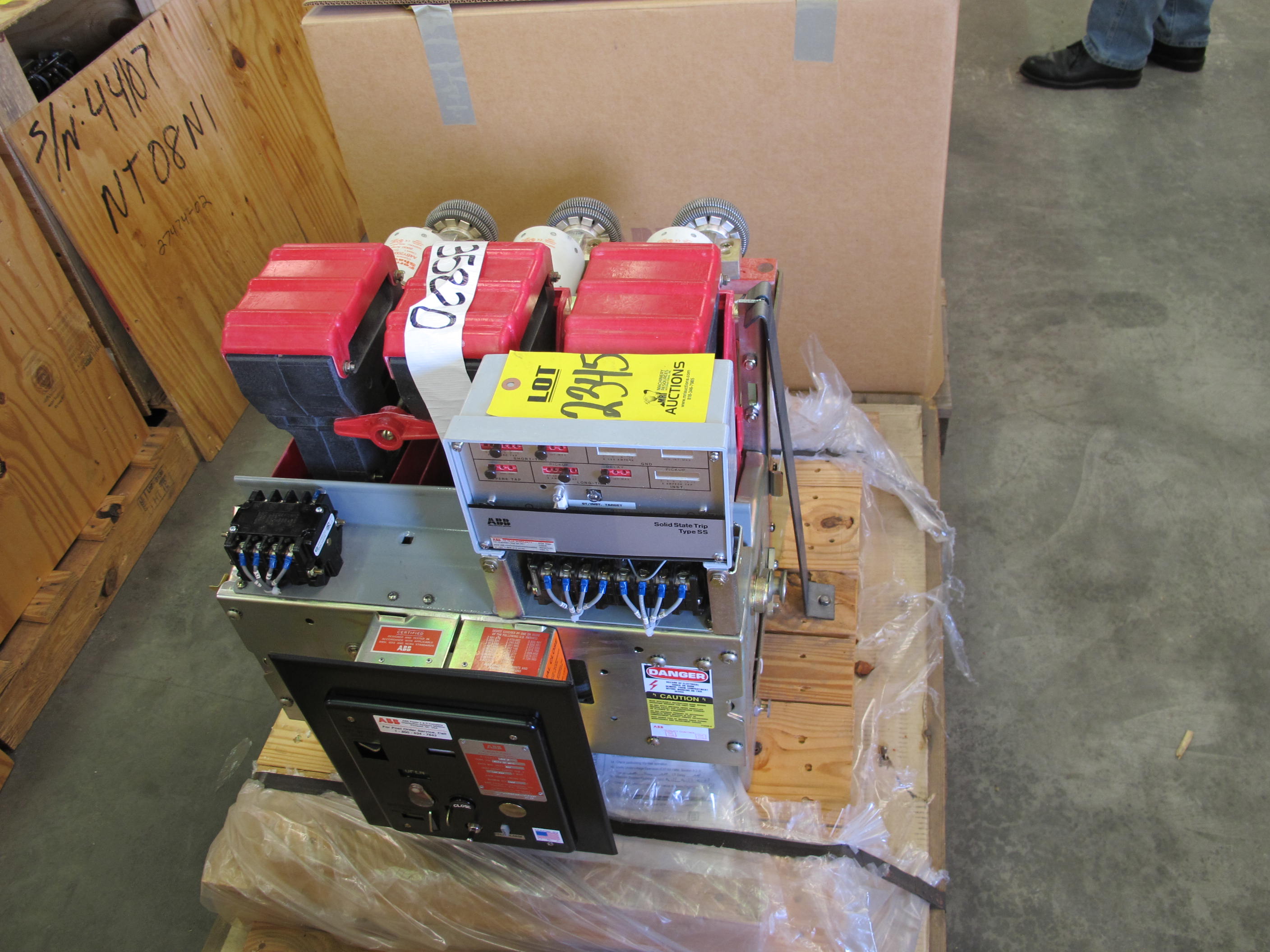 BREAKER, CIRCUIT TYPE, 600-1.6KA AMP RATING, 600VAC VOLT RATING, 3 POLE, K-DON-1600S KIND. WITH TYPE SS4 POWER SHIELD SSTD AND2KA CURRENT LIMITING FUSES, COMPLETE PART NUMBER C1645-7773-143-07(00)(01)(18)(40) (61), PART # C1645-7773-143-07 (W-44) LOADING & HANDLING FEE $15-